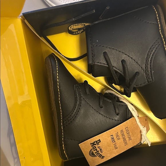 Baby Shoe Bundle - Picture 5 of 8